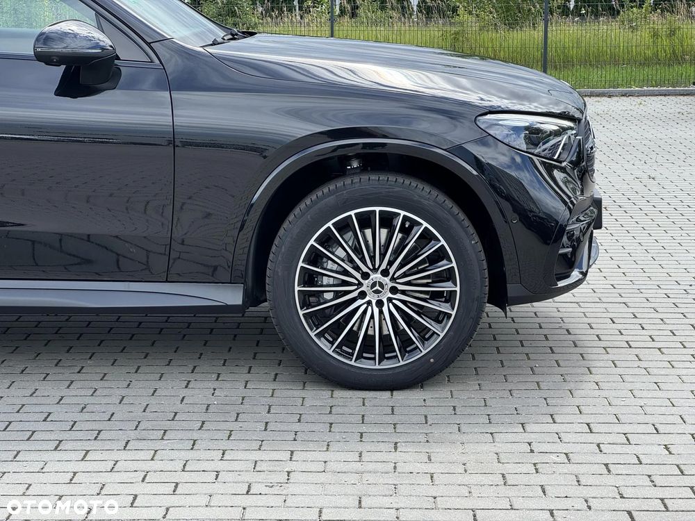 Mercedes-Benz GLC 300 e PHEV 4-Matic AMG Line - 8