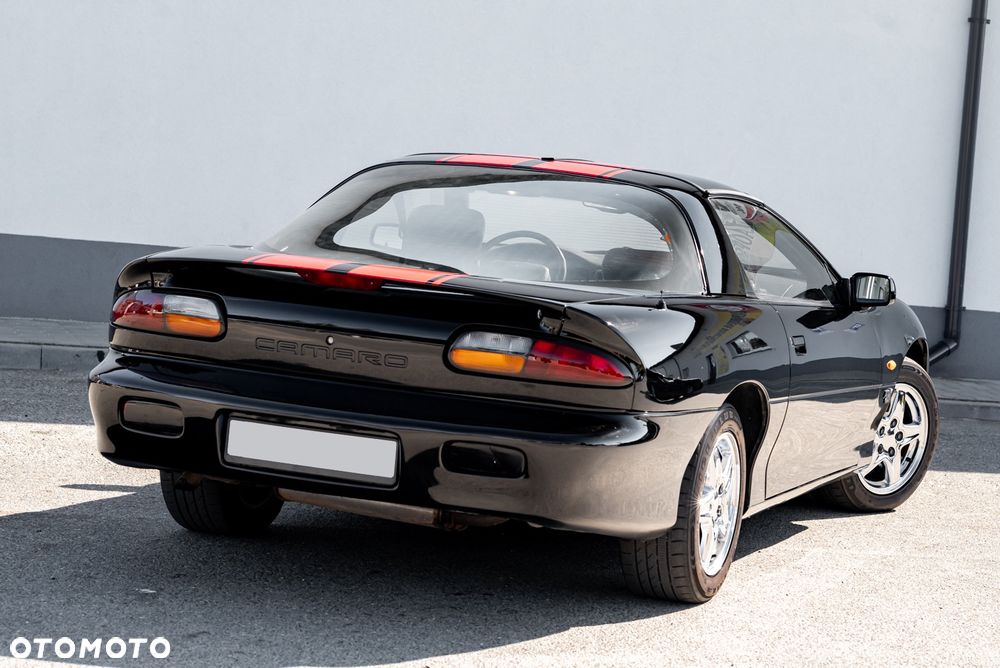 Chevrolet Camaro - 12