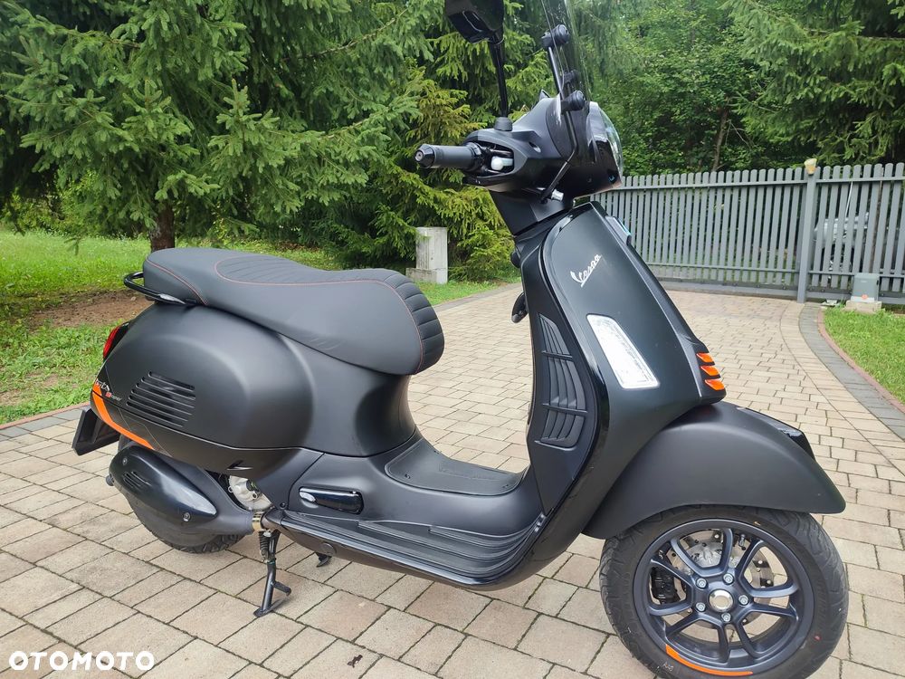 Vespa GTS - 4