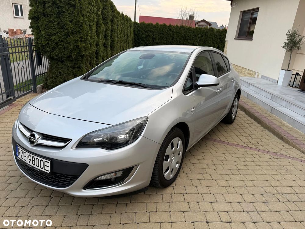 Opel Astra 1.4 T Enjoy - 1