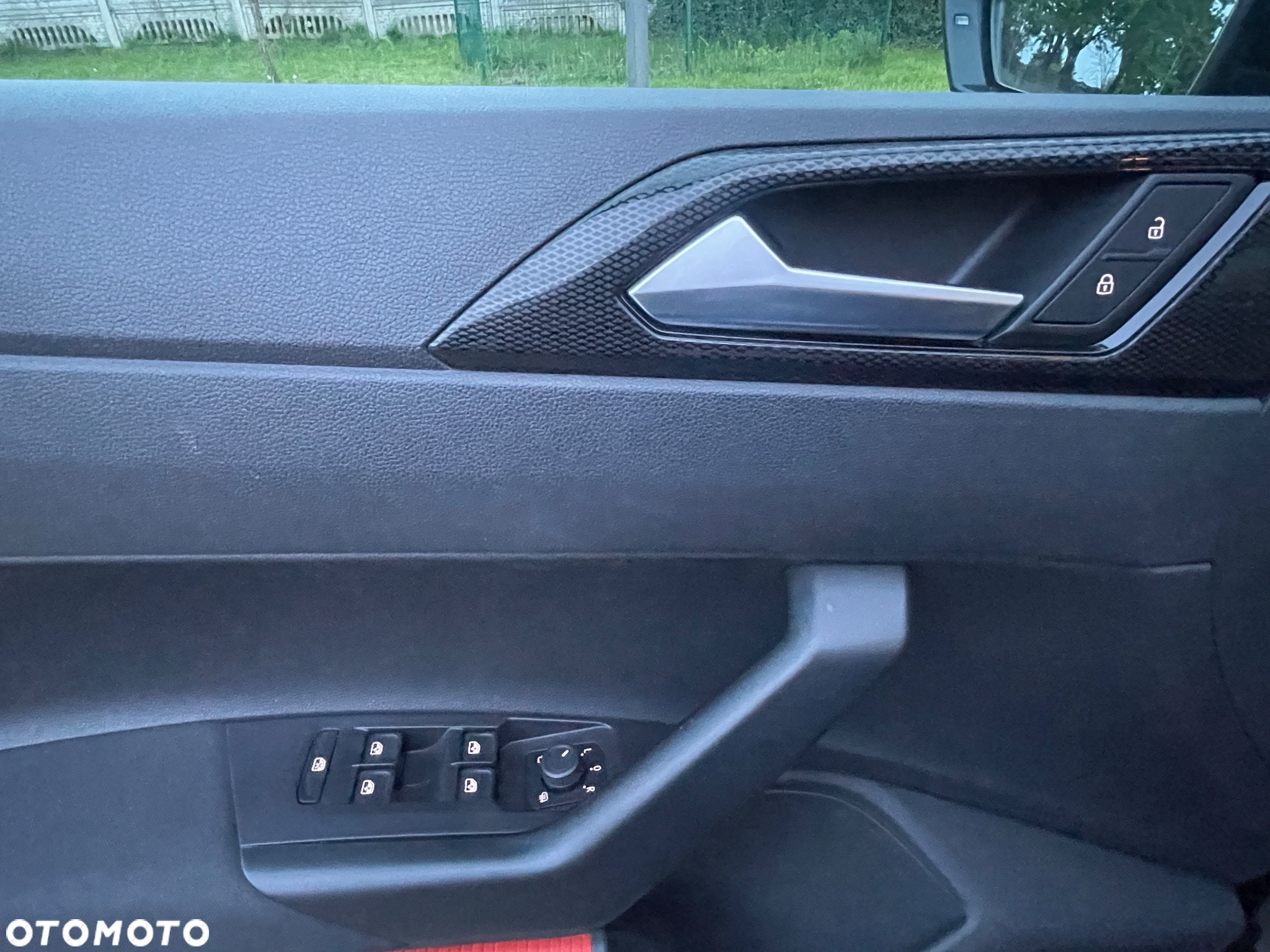 Volkswagen Polo - 16