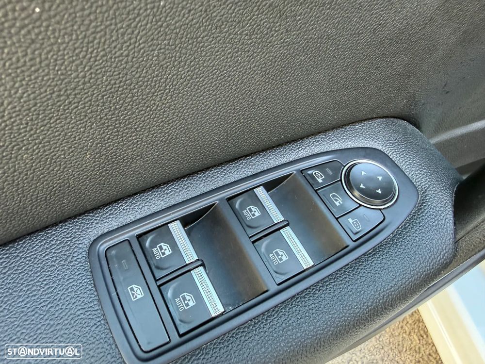 Mitsubishi ASX 1.6 PHEV Intense - 15
