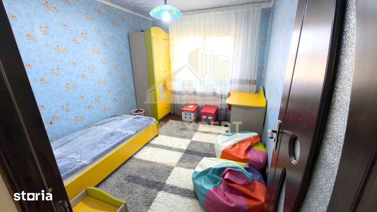 APARTAMENT 3 CAMERE DECOMANDAT ETAJ 4 GRUI CAMPULUNG — fotografia 3
