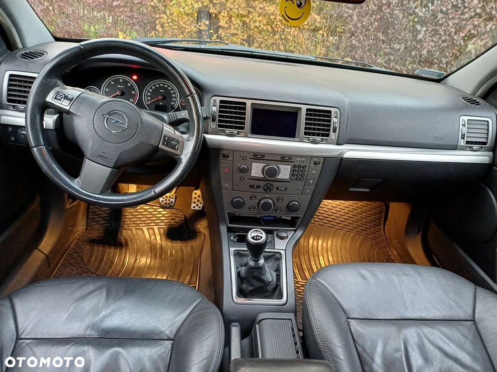 Opel Vectra 1.9 CDTI - 24