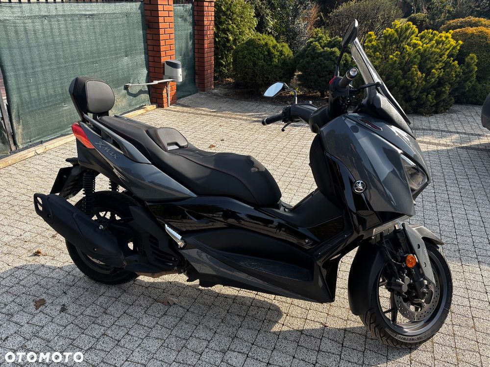 Yamaha X-max - 4