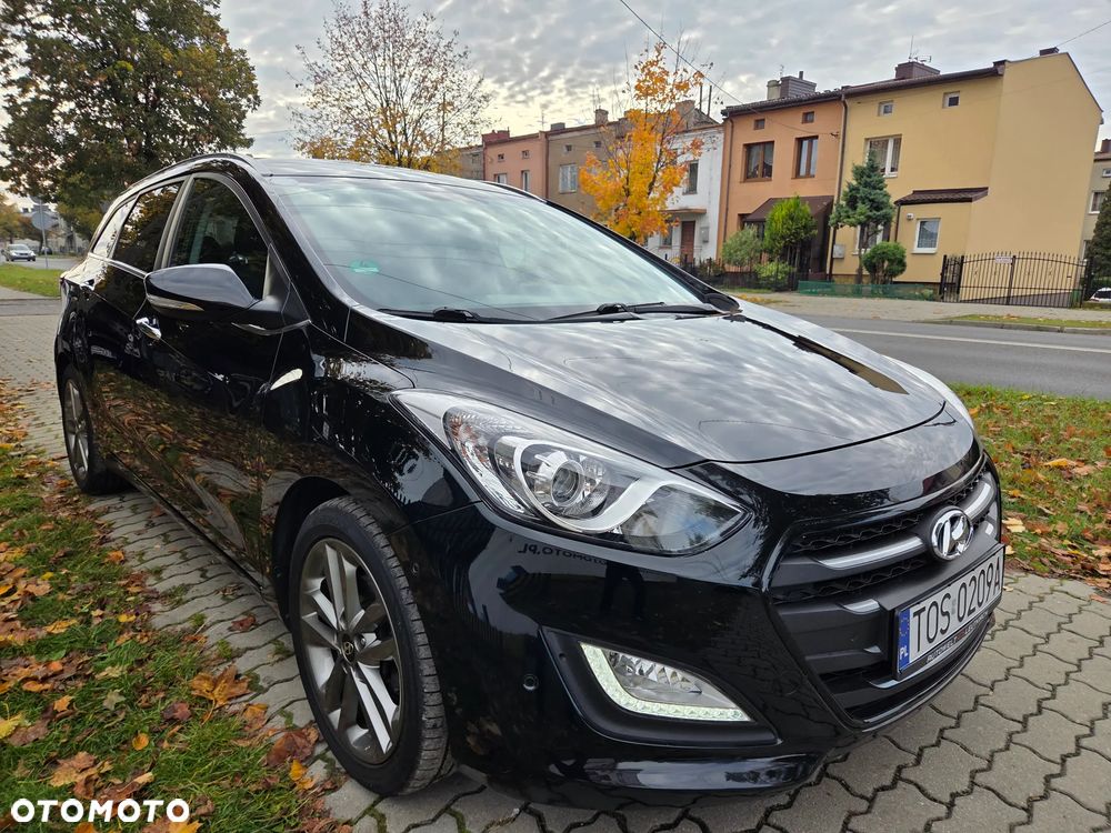 Hyundai i30 i30cw 1.6 CRDi Trend - 3