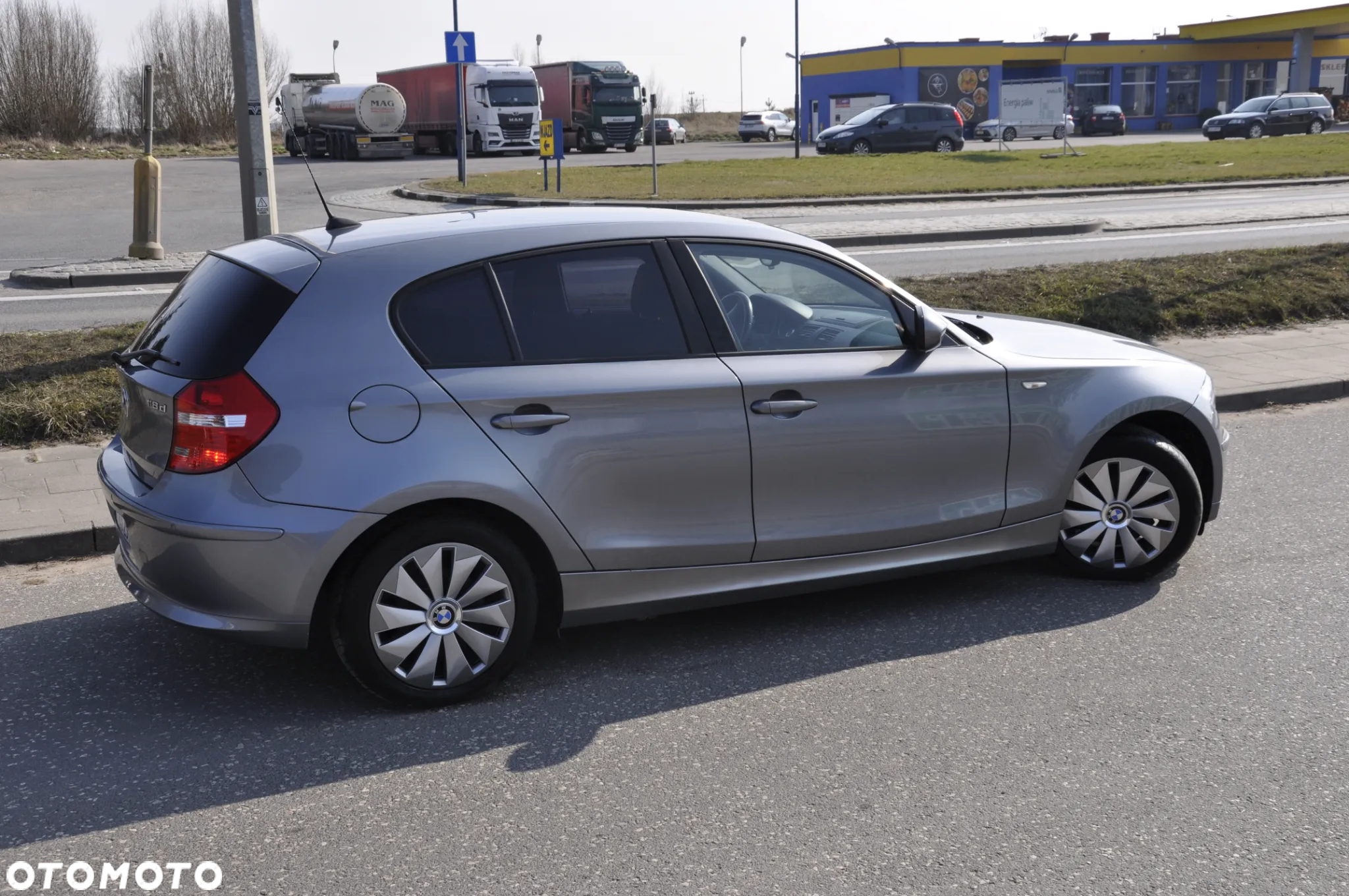 BMW Seria 1 118d Sport Line - 9