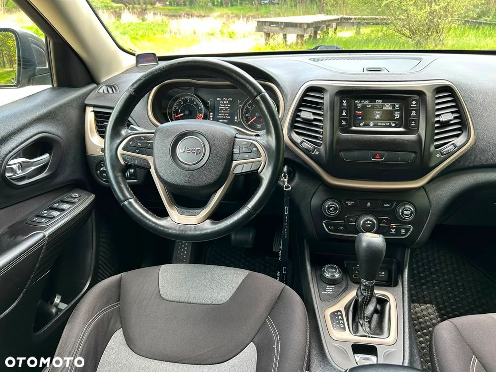 Jeep Cherokee 3.2 V6 Pentastar Active Drive I Automatik Limited - 24