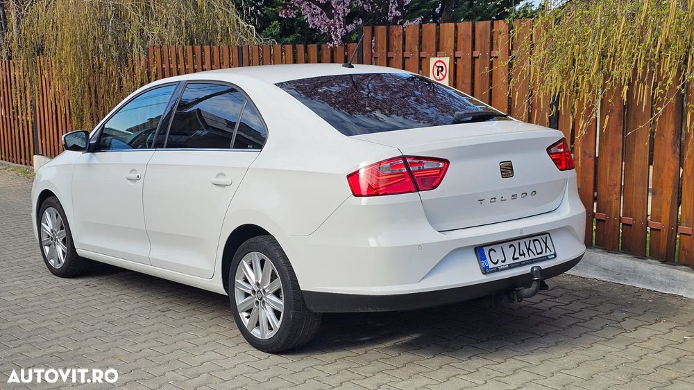 Seat Toledo 1.4 TSI Start&Stop DSG Style Advanced - 4