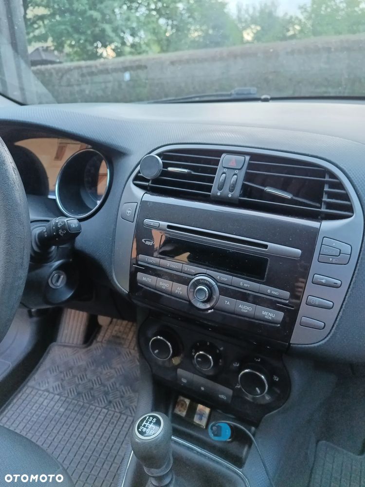 Fiat Bravo 1.4 16V Active - 8