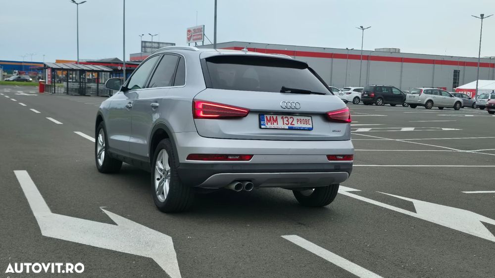 Audi Q3 2.0 TDI Quattro Stronic Sport - 40