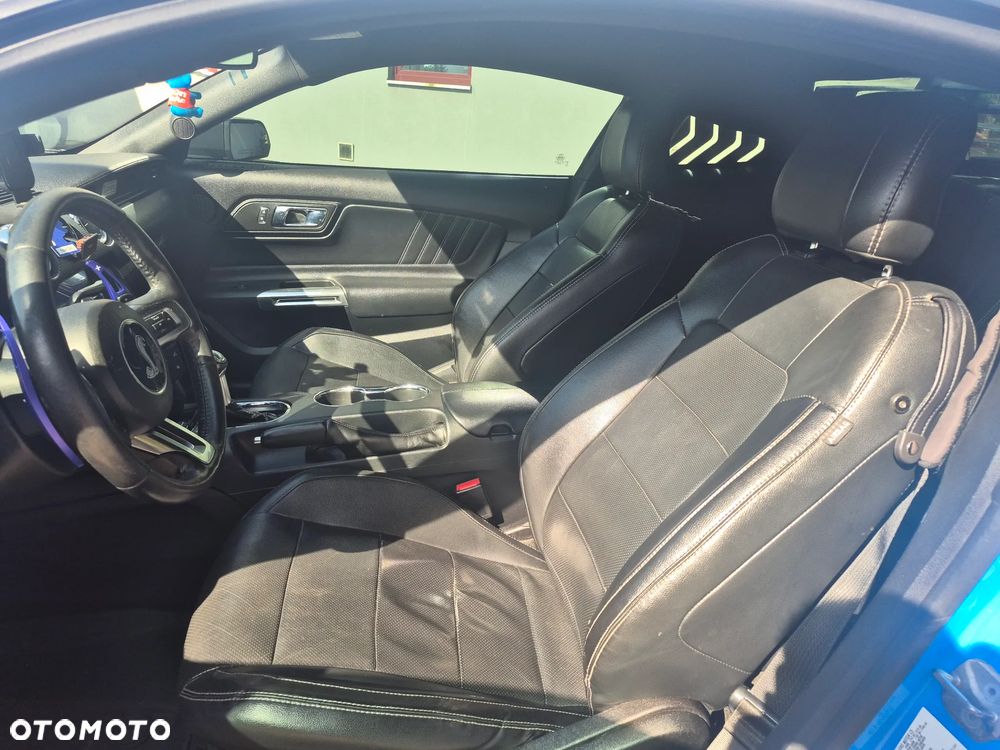 Ford Mustang 5.0 V8 GT - 11