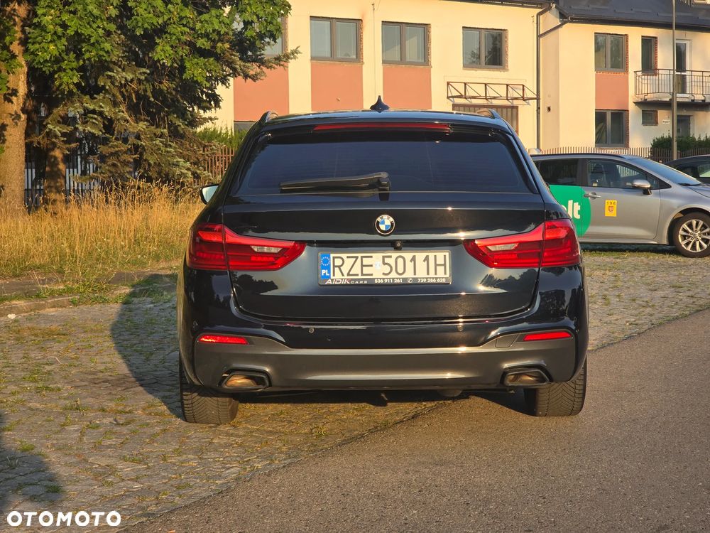BMW Seria 5 520d M Sport - 5
