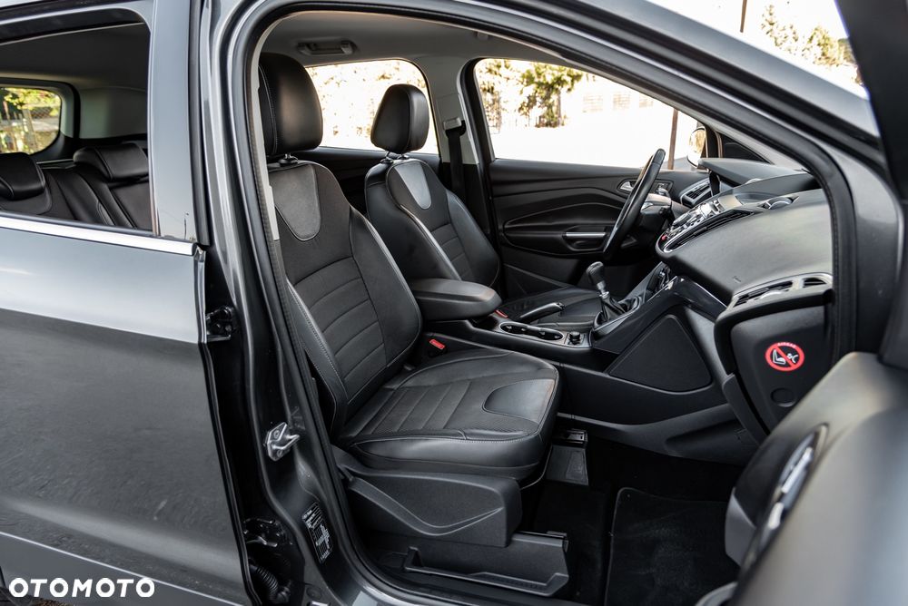 Ford Kuga 2.0 TDCi 4x4 Trend - 23