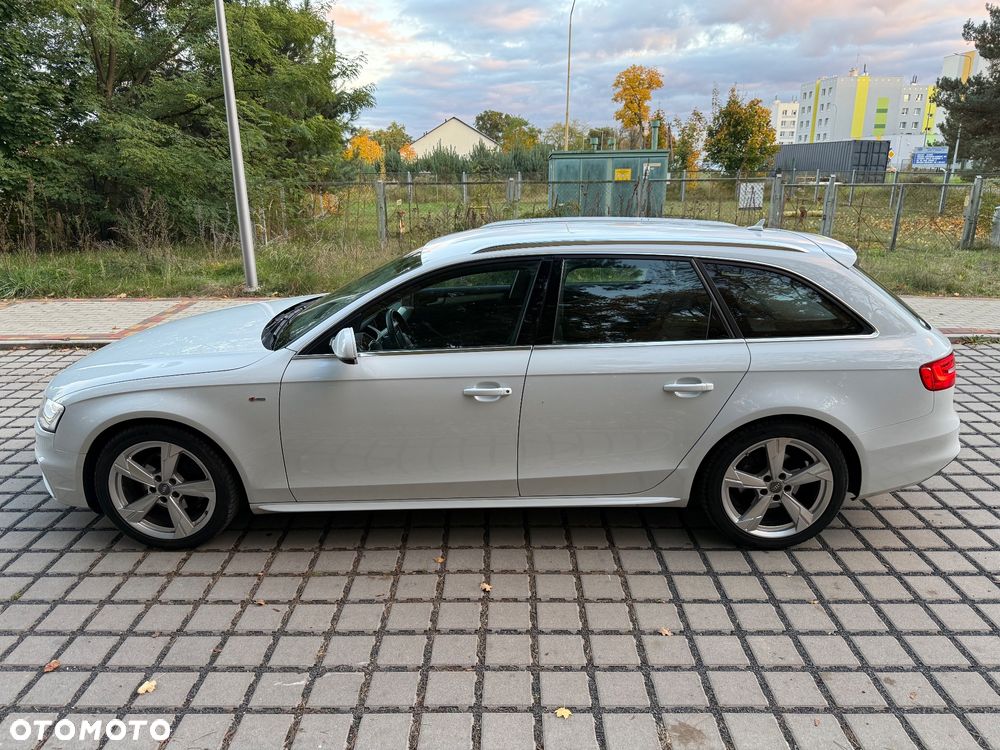 Audi A4 Avant 2.0 TDI - 11