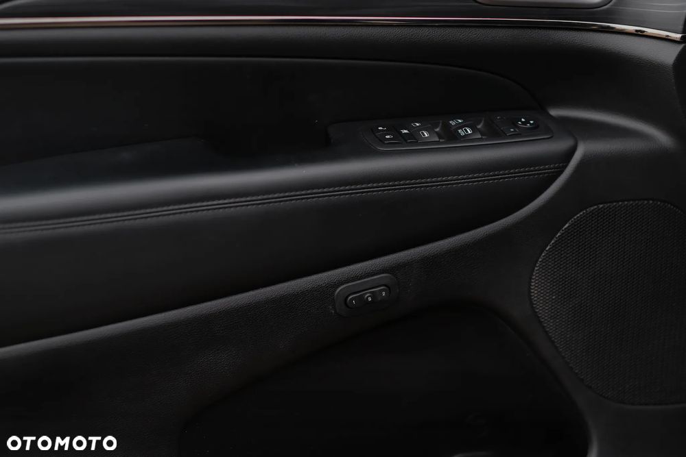 Jeep Grand Cherokee - 6