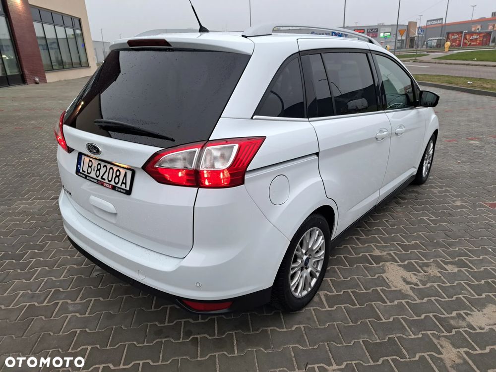 Ford Grand C-MAX 2.0 TDCi Titanium - 24