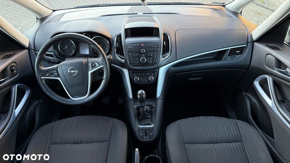 Opel Zafira Tourer 2.0 CDTI Edition - 17
