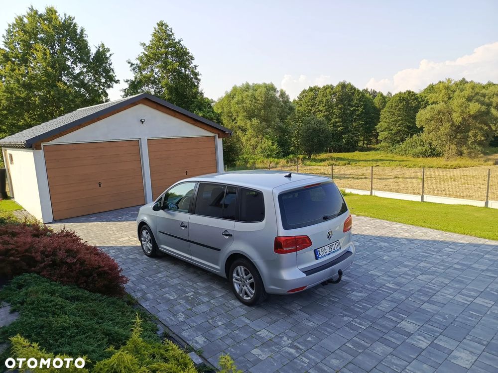 Volkswagen Touran 1.6 TDI DPF BlueMotion Technology Comfortline - 17