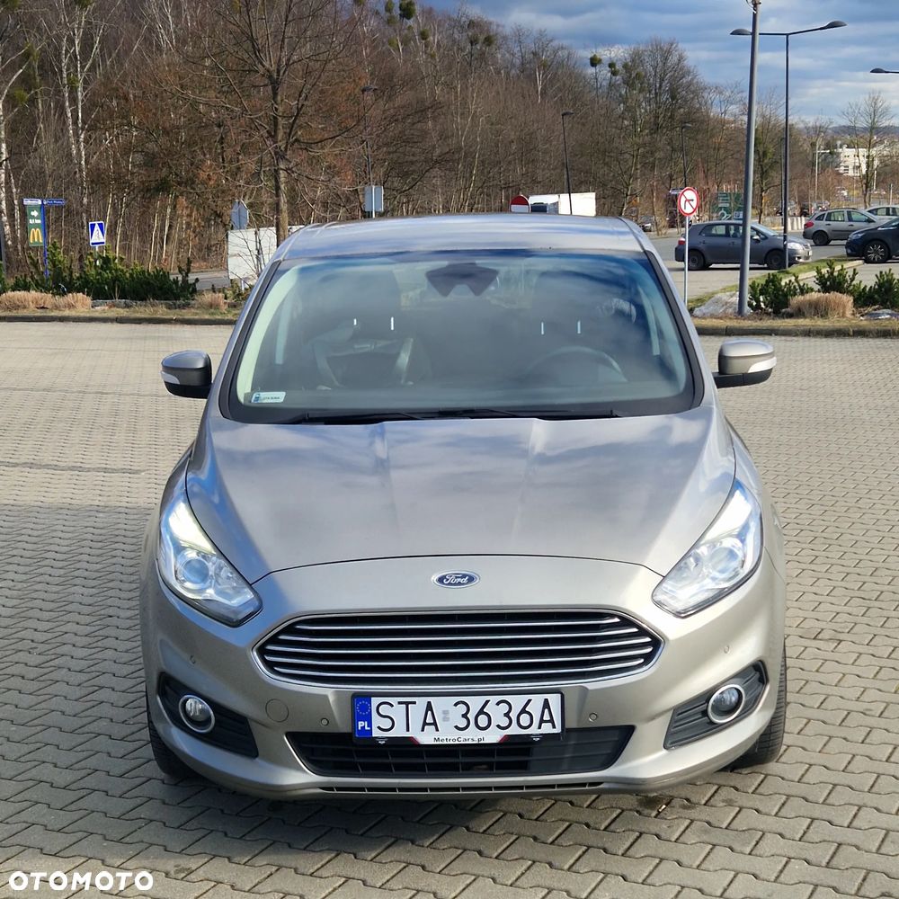 Ford S-Max 2.0 TDCi Titanium PowerShift - 6