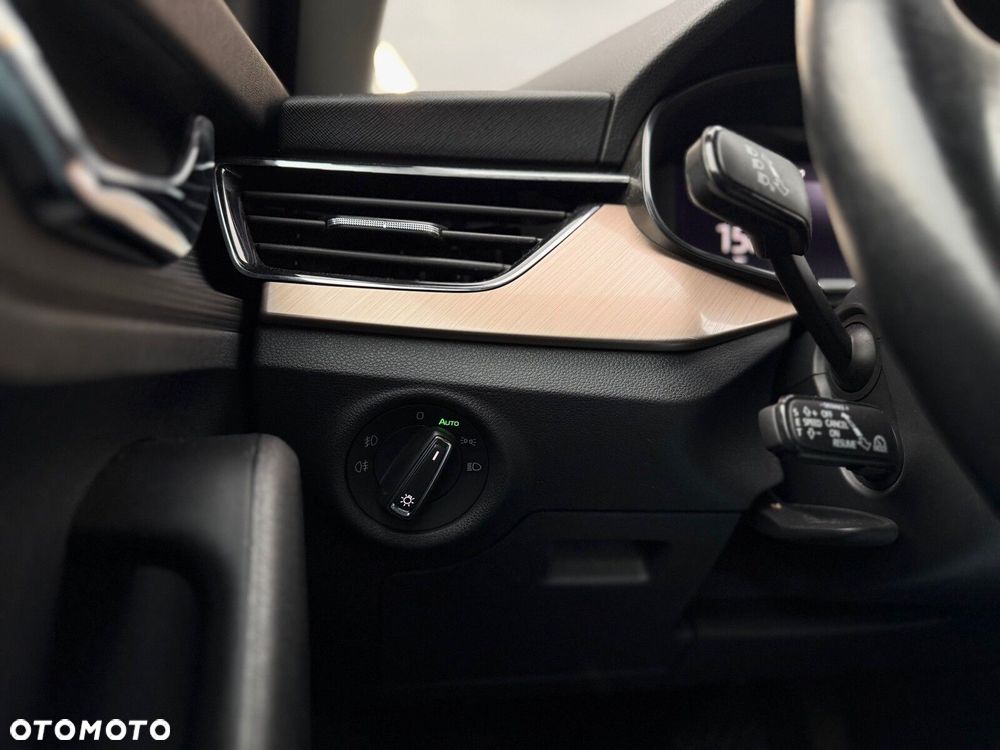 Skoda Kamiq 1.0 TSI Style DSG - 23