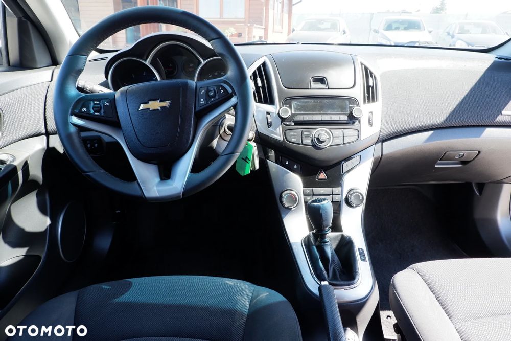 Chevrolet Cruze 1.7TD LT+ - 14