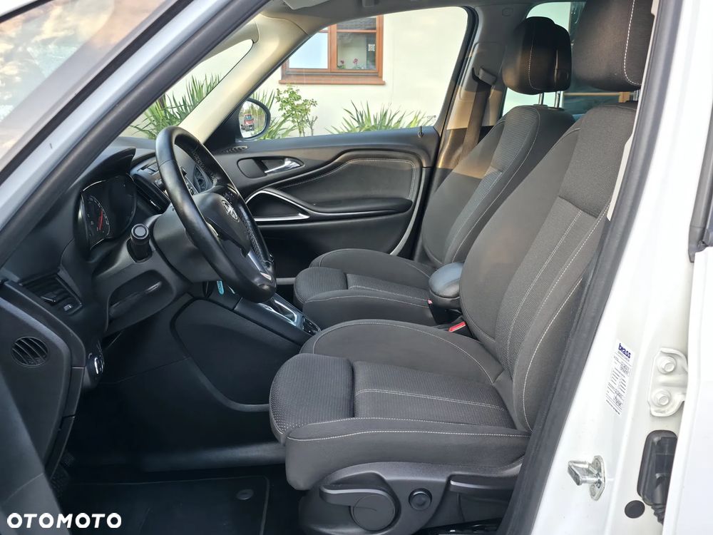 Opel Zafira Tourer 1.4 Turbo Automatik Active - 8