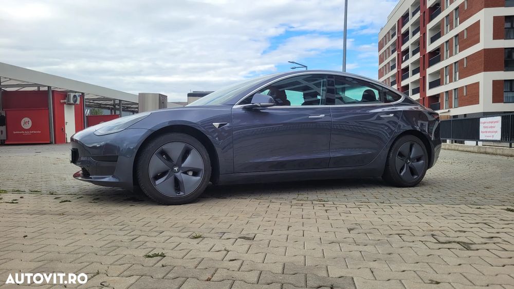 Tesla Model 3 Standard Reichweite Plus Hinterradantrieb - 1