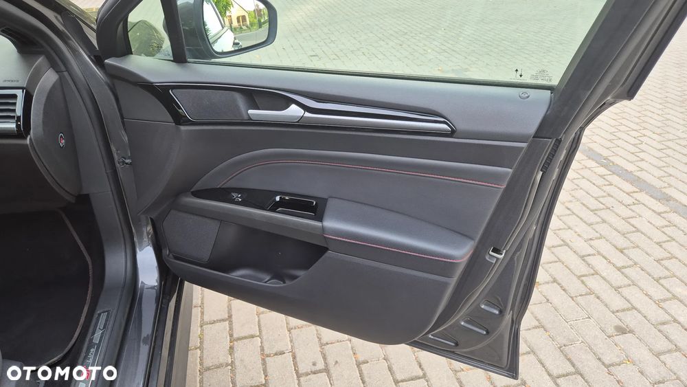 Ford Mondeo 2.0 EcoBlue ST-Line - 23