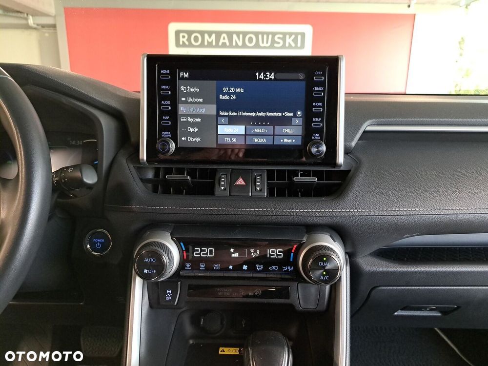 Toyota RAV4 - 16