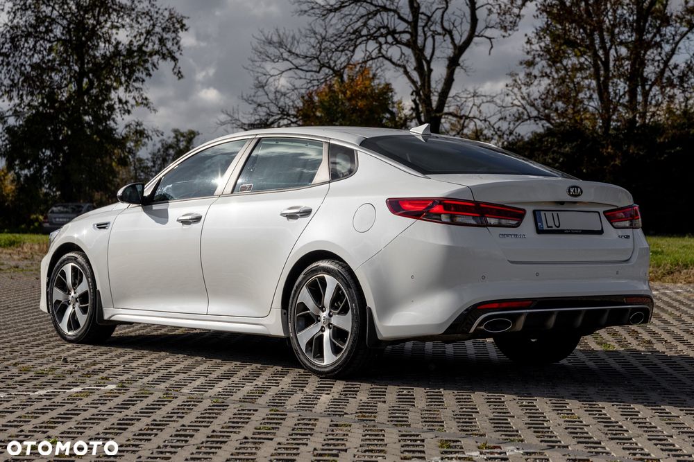 Kia Optima 1.7 CRDI GT Line DCT - 11