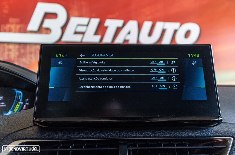 Peugeot 3008 1.6 Hybrid Allure e-EAT8 - 18