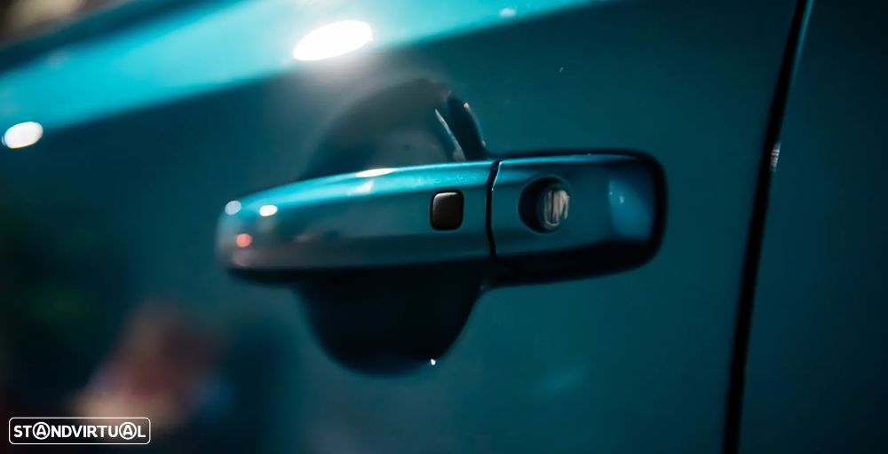 Suzuki Vitara 1.5L AGS GLX 4WD Strong Hybrid - 9