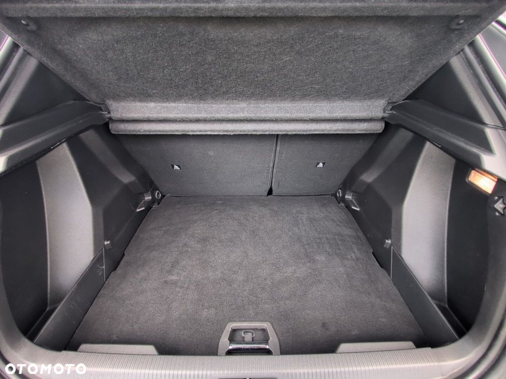 Peugeot 2008 - 7