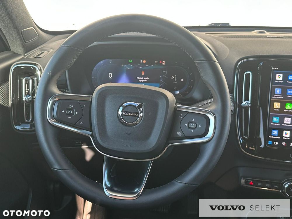 Volvo XC 40 - 32
