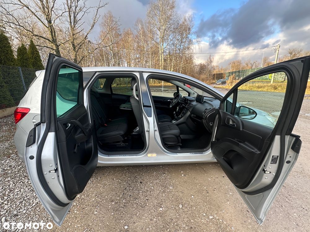 Opel Meriva 1.4 Innovation - 32