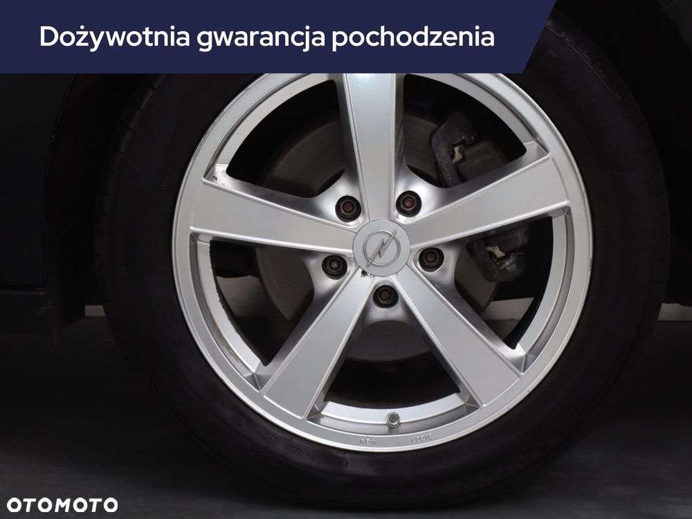 Opel Zafira - 17