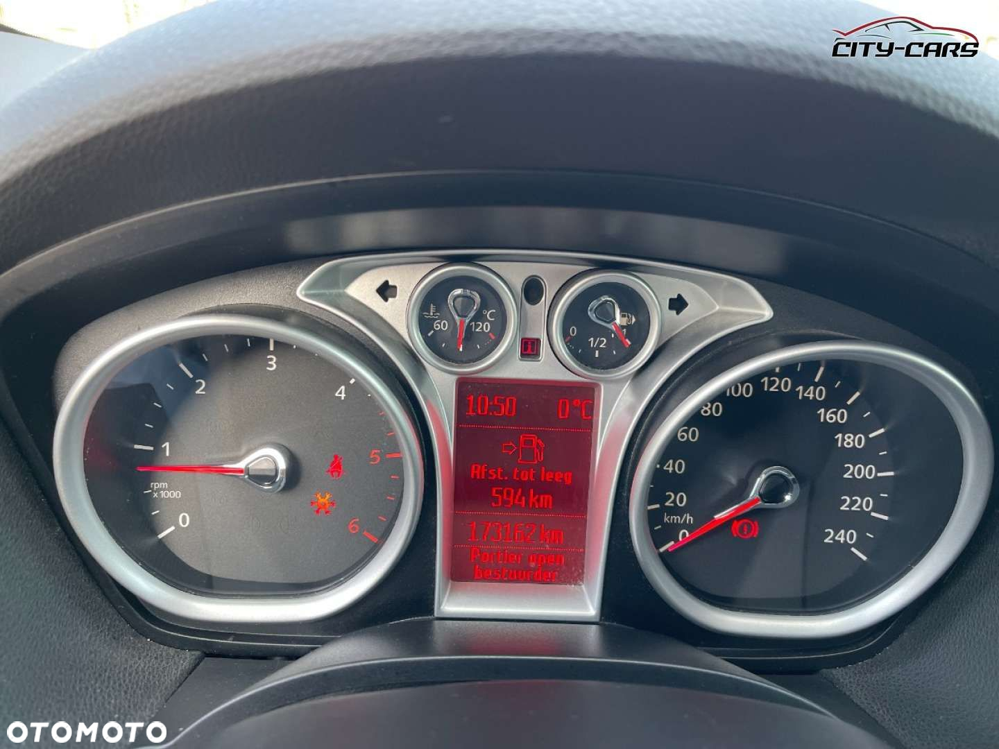 Ford Kuga - 18