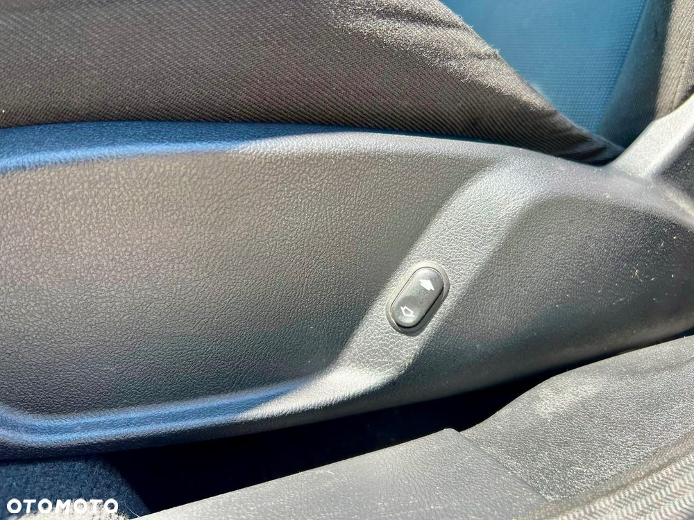 Ford Mondeo - 14