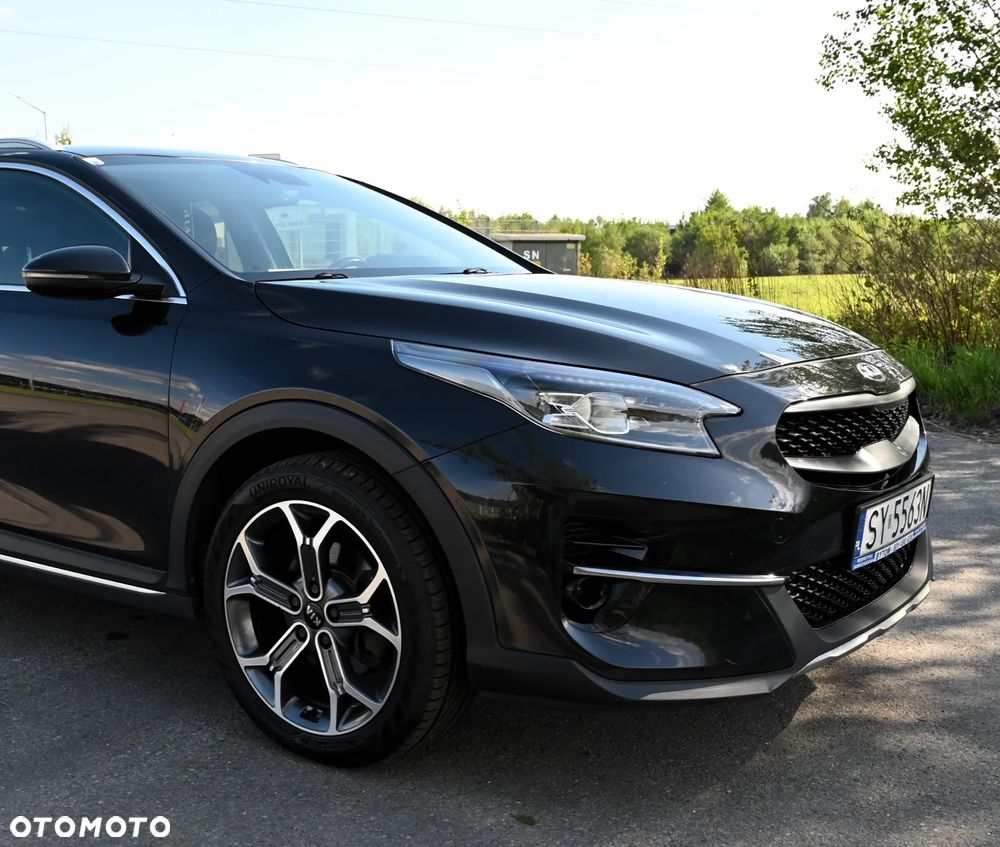 Kia XCeed - 16