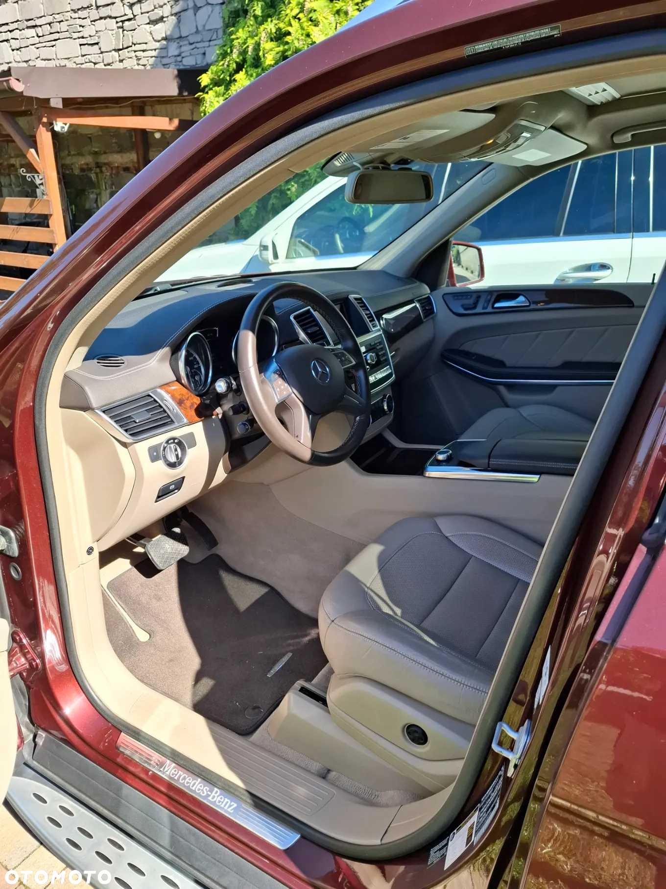 Mercedes-Benz GL - 9