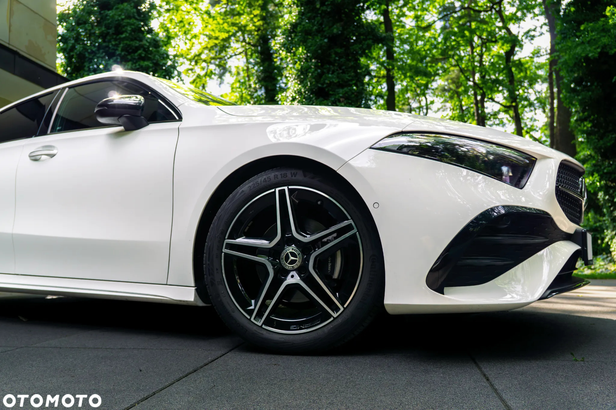 Mercedes-Benz Klasa A 200 AMG Line 7G-DCT - 4