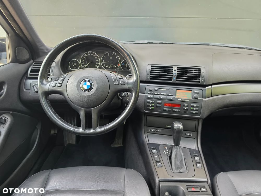 BMW Seria 3 325i - 20