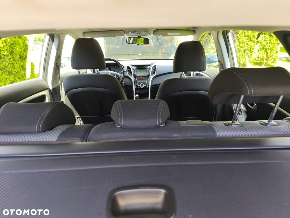 Hyundai i30 - 24
