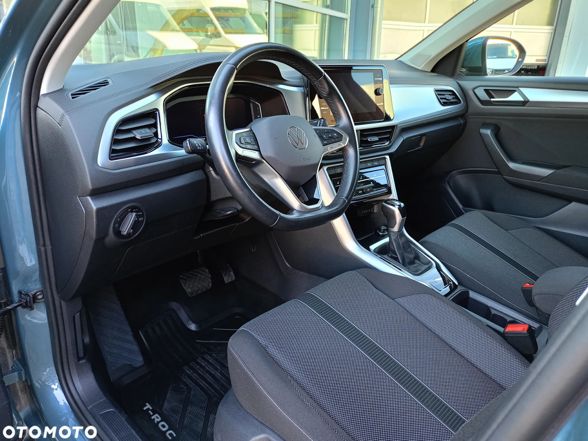 Volkswagen T-Roc 1.5 TSI Life DSG - 6