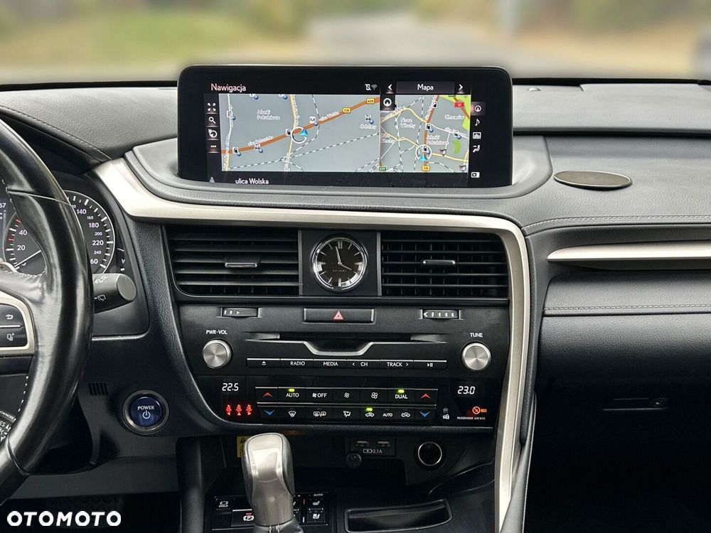 Lexus RX 2021