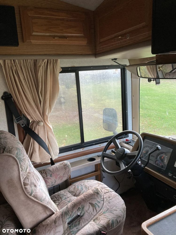 Inny Fleetwood Bounder 34 - 12