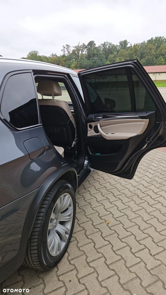 BMW X5 3.0d xDrive - 24