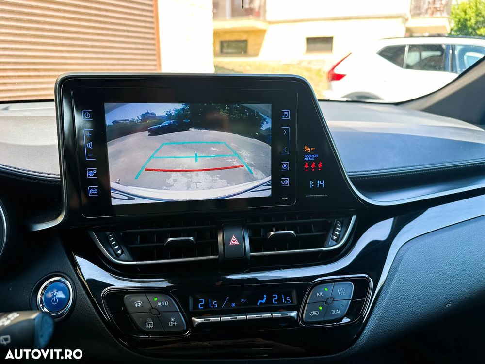 Toyota C-HR 1.8 HSD 4x2 CVT C-ult - 14