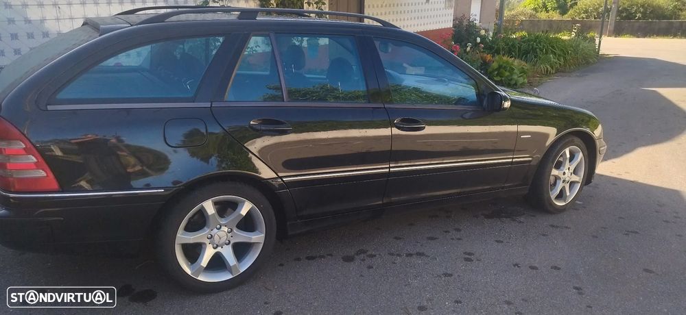 Mercedes-Benz C 220 ver-cdi-avantgarde-aut- - 3